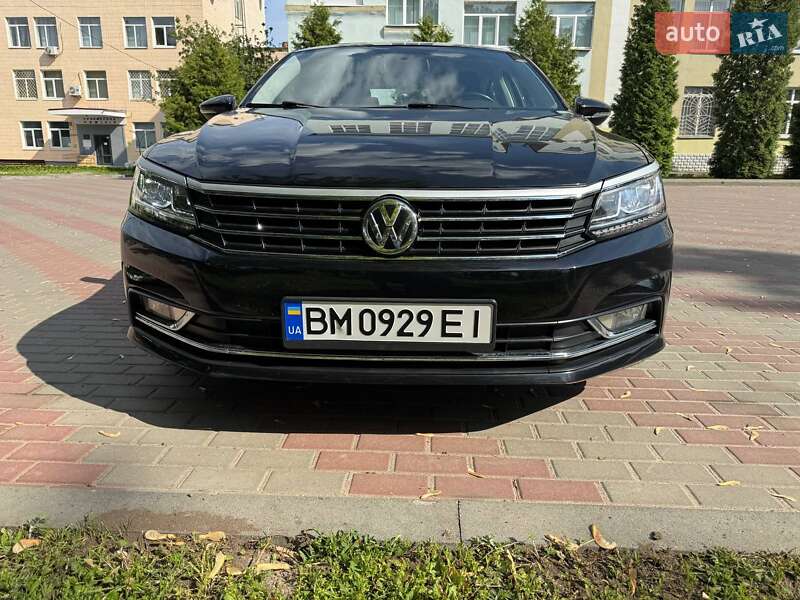 Седан Volkswagen Passat 2018 в Сумах