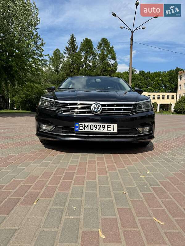 Седан Volkswagen Passat 2018 в Сумах