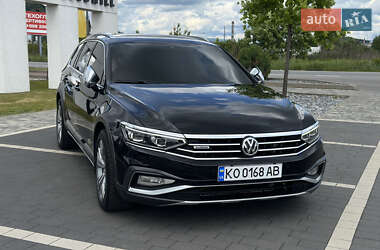Универсал Volkswagen Passat 2019 в 