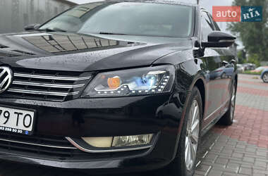 Седан Volkswagen Passat 2012 в 