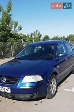 Седан Volkswagen Passat 2000 в Дубно