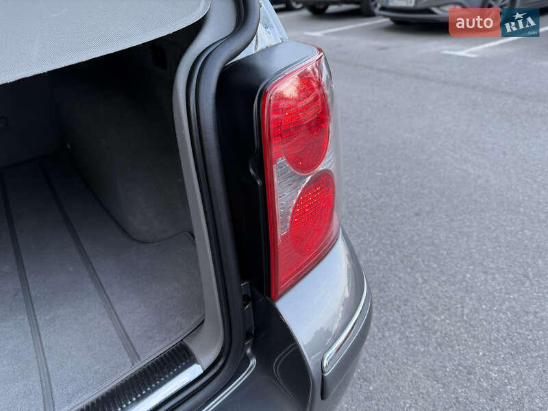 Універсал Volkswagen Passat 2005 в Вінниці