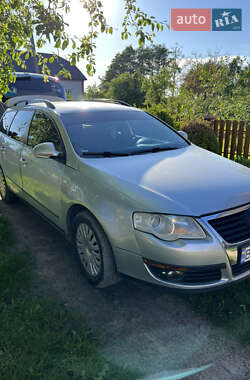 Універсал Volkswagen Passat 2007 в 