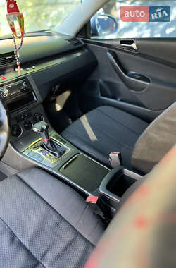 Універсал Volkswagen Passat 2007 в 