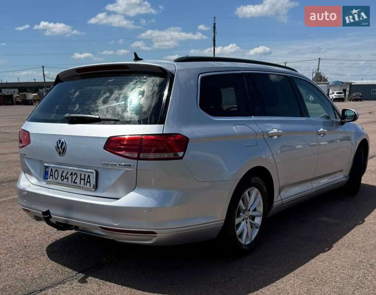 Универсал Volkswagen Passat 2014 в Ужгороде