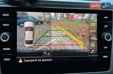Седан Volkswagen Passat 2018 в 