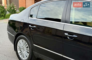 Седан Volkswagen Passat 2006 в 