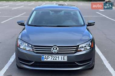 Седан Volkswagen Passat 2012 в 