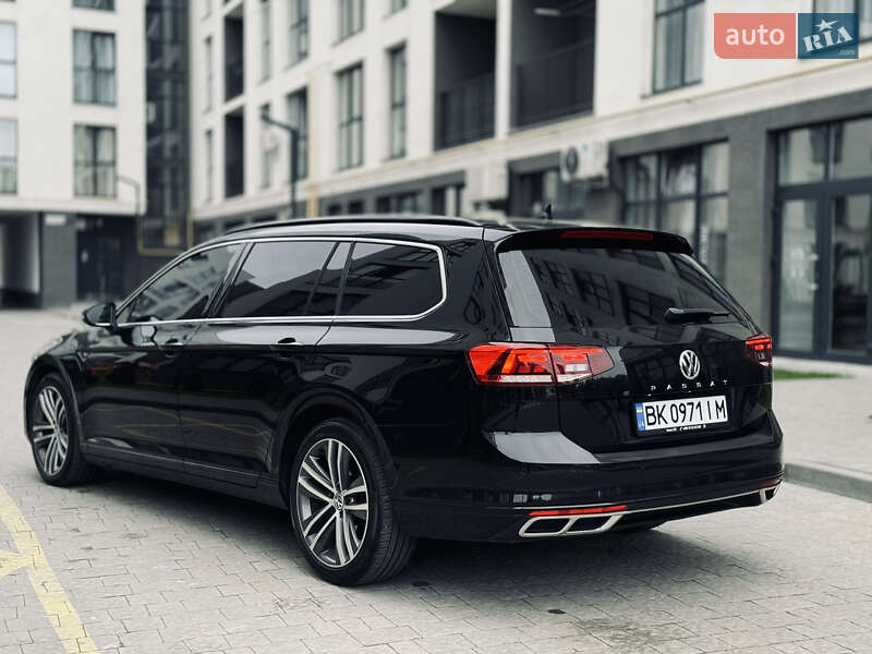 Універсал Volkswagen Passat 2019 в Львові