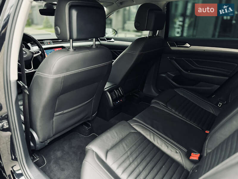 Універсал Volkswagen Passat 2019 в Львові