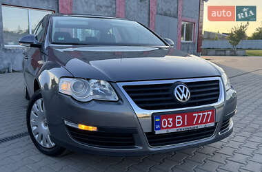 Седан Volkswagen Passat 2007 в 