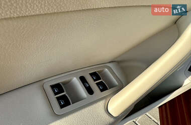 Седан Volkswagen Passat 2012 в 