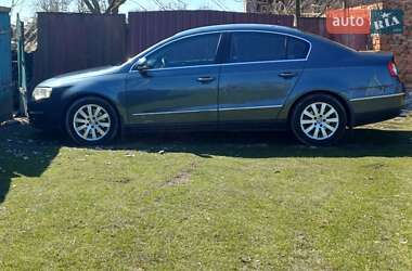 Седан Volkswagen Passat 2008 в 