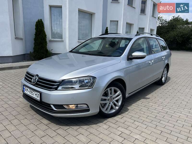 Універсал Volkswagen Passat 2013 в 