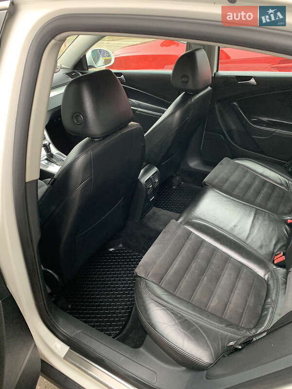 Седан Volkswagen Passat 2010 в Кривому Розі