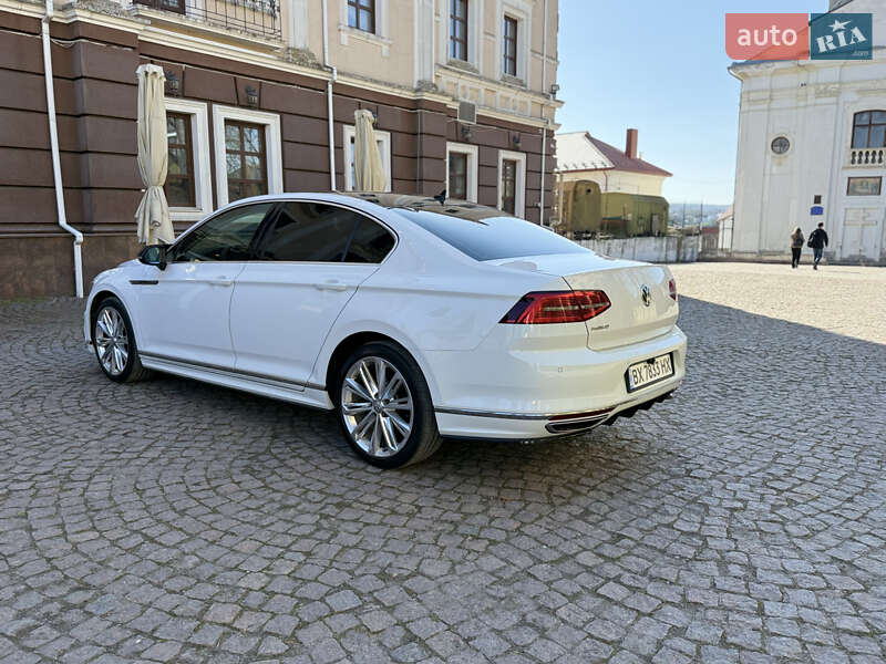 Седан Volkswagen Passat 2017 в Каменец-Подольском
