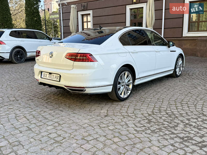 Седан Volkswagen Passat 2017 в Каменец-Подольском