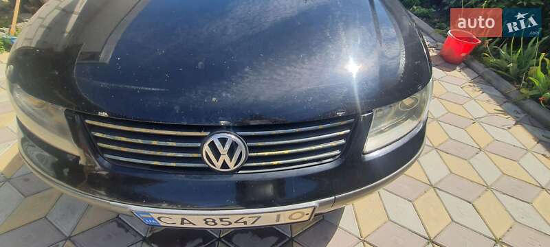 Седан Volkswagen Passat 1998 в Умані