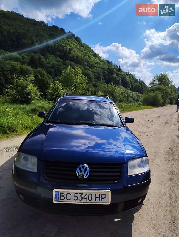 Универсал Volkswagen Passat 2001 в 