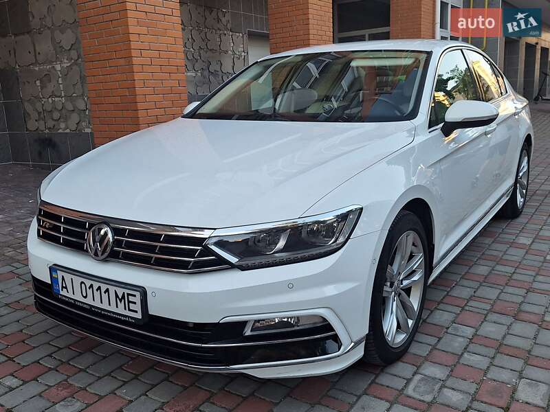 Седан Volkswagen Passat 2017 в Киеве