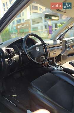 Универсал Volkswagen Passat 2003 в 