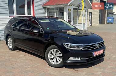 Универсал Volkswagen Passat 2017 в Снятине