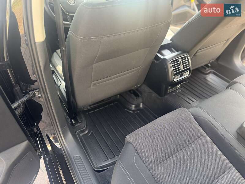 Универсал Volkswagen Passat 2017 в Снятине