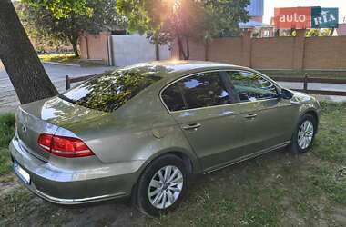 Седан Volkswagen Passat 2012 в Сумах