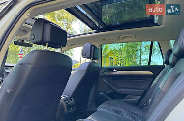 Універсал Volkswagen Passat 2015 в 
