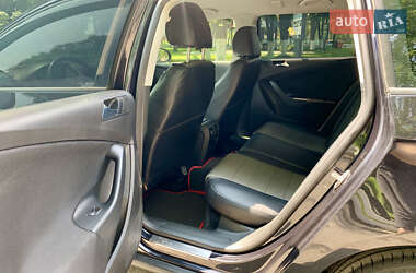 Универсал Volkswagen Passat 2006 в 