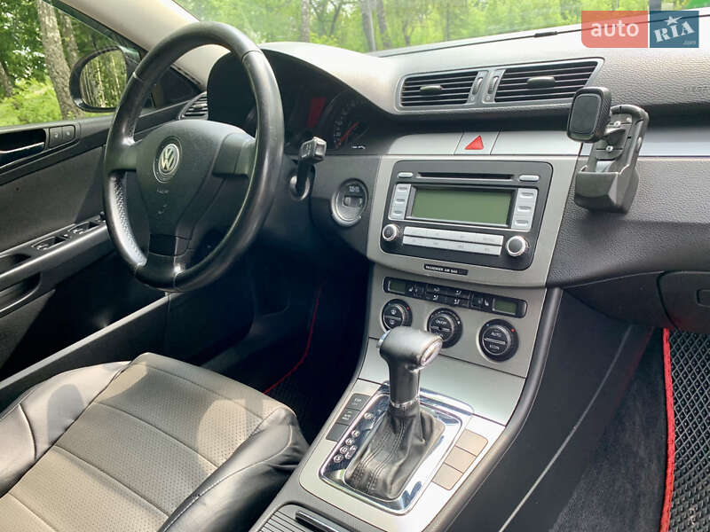 Универсал Volkswagen Passat 2006 в Малине