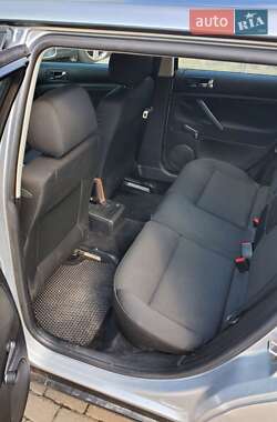 Универсал Volkswagen Passat 2001 в 