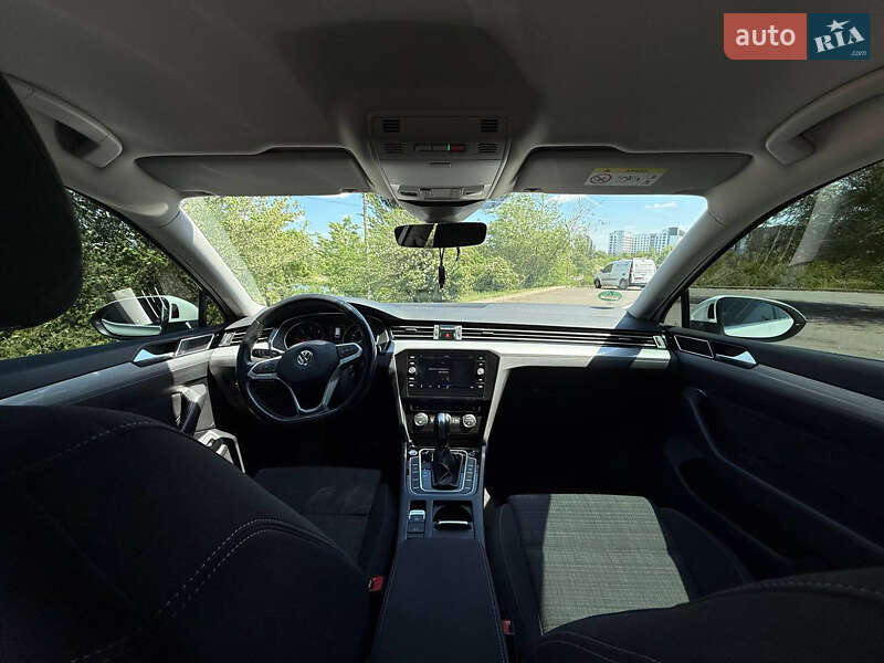 Универсал Volkswagen Passat 2020 в Кривом Роге