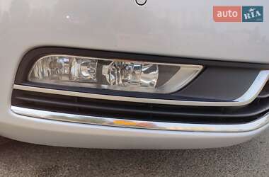 Універсал Volkswagen Passat 2014 в 