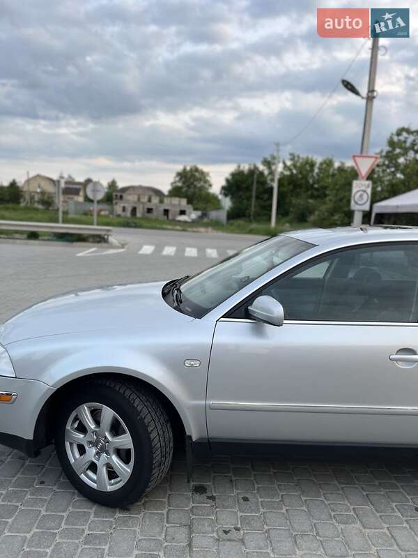 Седан Volkswagen Passat 2003 в Кам'янець-Подільському