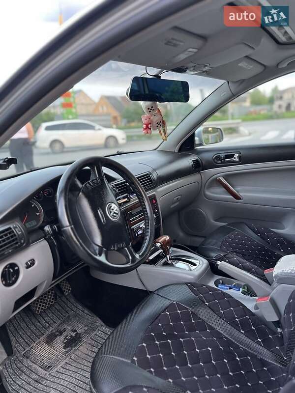 Седан Volkswagen Passat 2003 в Кам'янець-Подільському