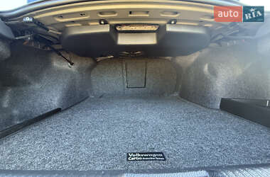 Седан Volkswagen Passat 2013 в 