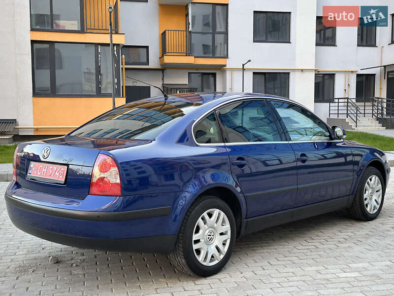 Седан Volkswagen Passat 2004 в Вінниці