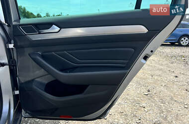 Универсал Volkswagen Passat 2022 в 
