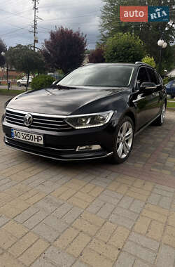 Универсал Volkswagen Passat 2015 в Тячеве