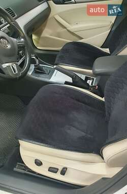 Седан Volkswagen Passat 2013 в 