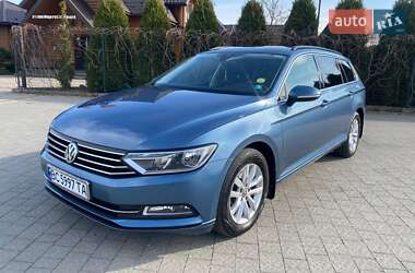 Универсал Volkswagen Passat 2018 в Стрые