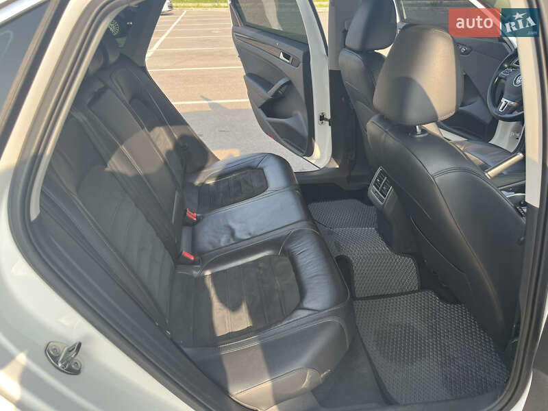 Седан Volkswagen Passat 2013 в Кропивницькому