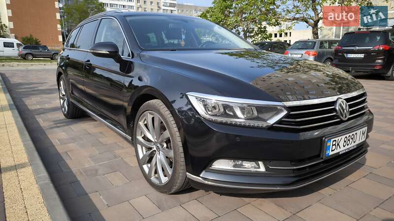 Универсал Volkswagen Passat 2015 в Вараше