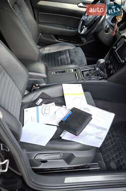 Універсал Volkswagen Passat 2015 в 