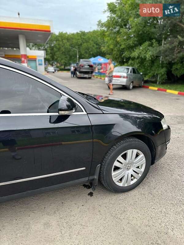 Седан Volkswagen Passat 2007 в Мукачевому