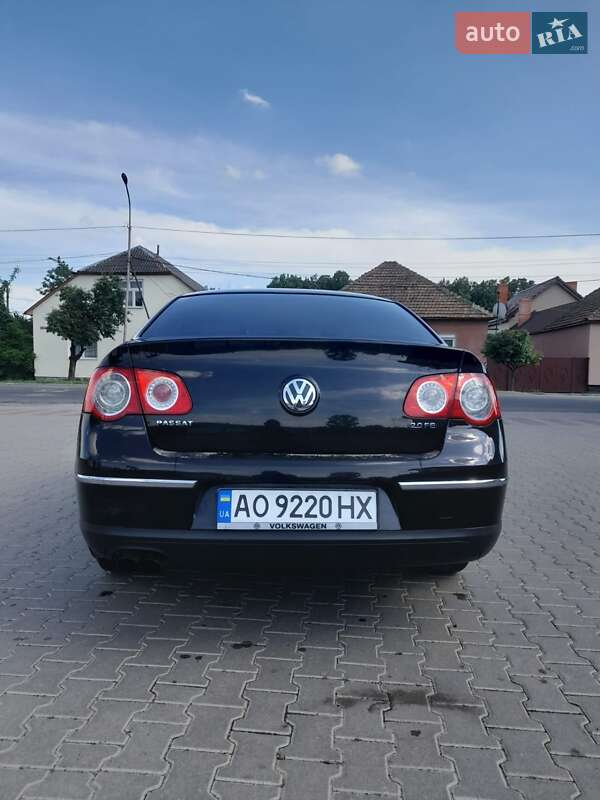 Седан Volkswagen Passat 2007 в Мукачевому