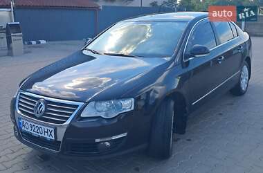 Седан Volkswagen Passat 2007 в Мукачевому