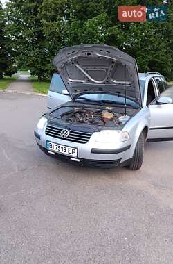 Универсал Volkswagen Passat 2002 в Полтаве