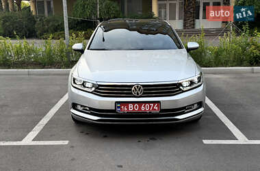 Седан Volkswagen Passat 2018 в 